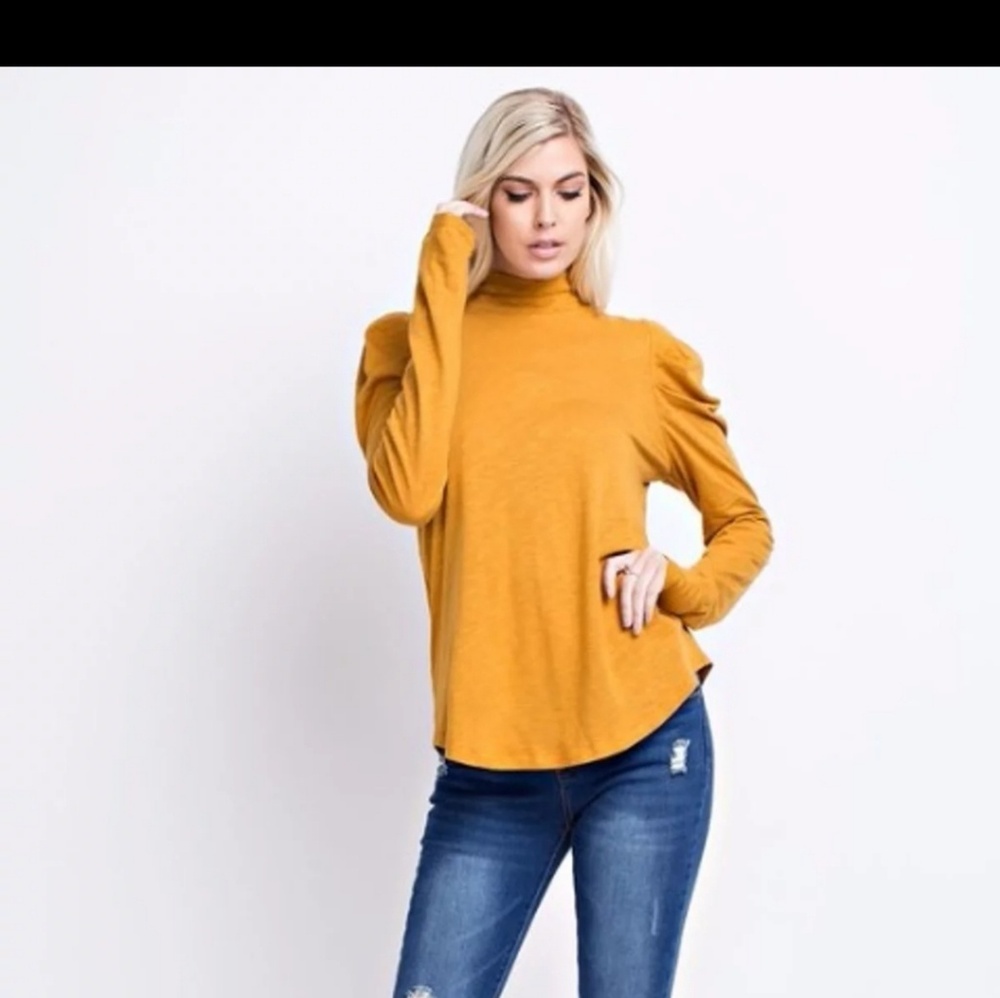 High neck, long sleeve top